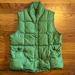 Lands End Kelly Green Snap Front Vest